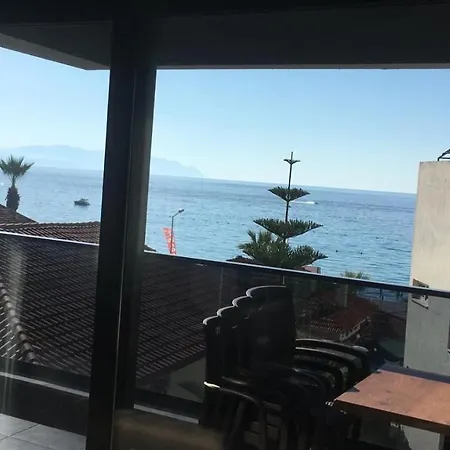 Lejlighed Oztas Suits Apt 6 Ladies Beach *